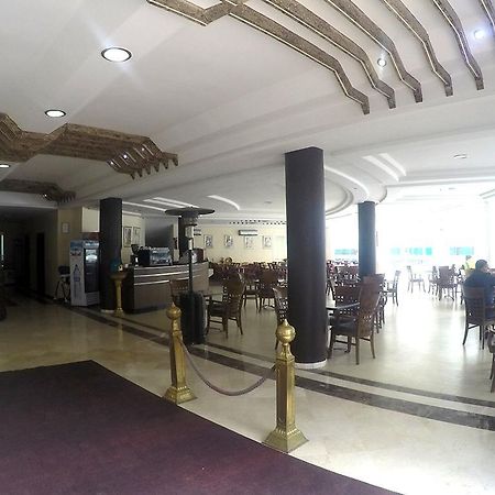Hotel Aymen Sidi Slimane Extérieur photo