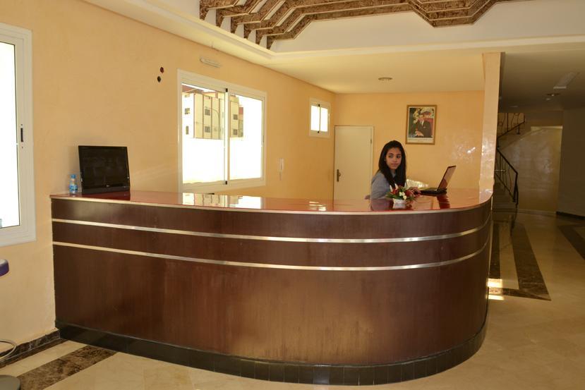 Hotel Aymen Sidi Slimane Extérieur photo