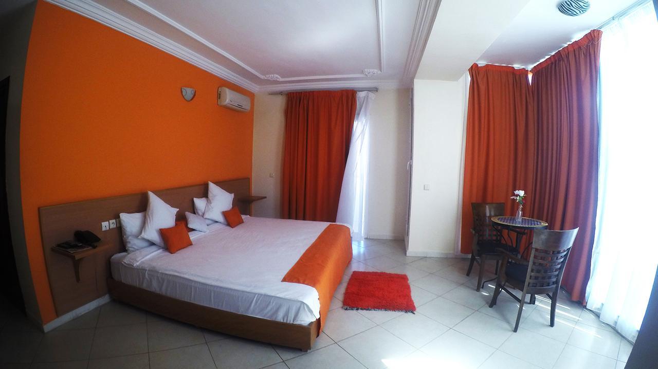 Hotel Aymen Sidi Slimane Extérieur photo