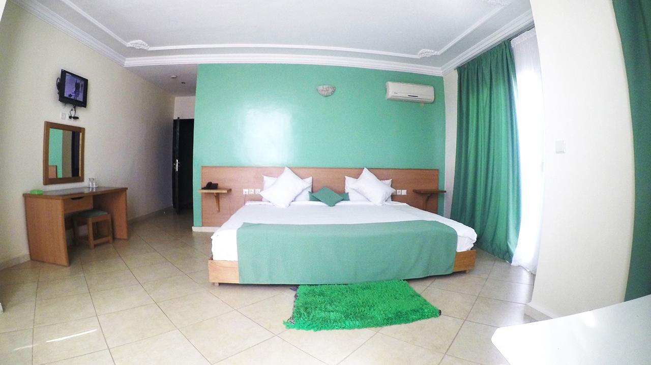 Hotel Aymen Sidi Slimane Extérieur photo