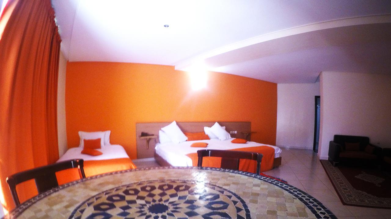 Hotel Aymen Sidi Slimane Extérieur photo