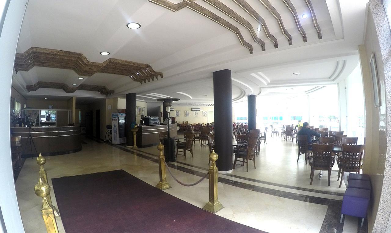 Hotel Aymen Sidi Slimane Extérieur photo