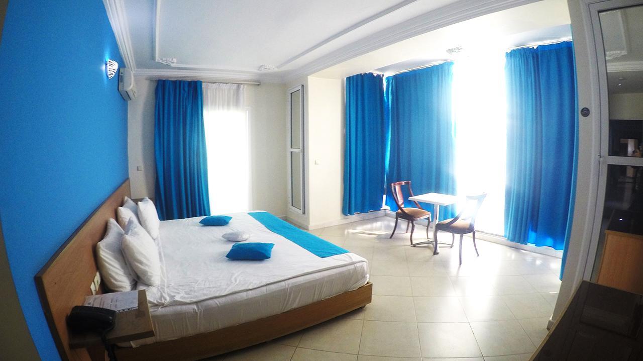 Hotel Aymen Sidi Slimane Extérieur photo