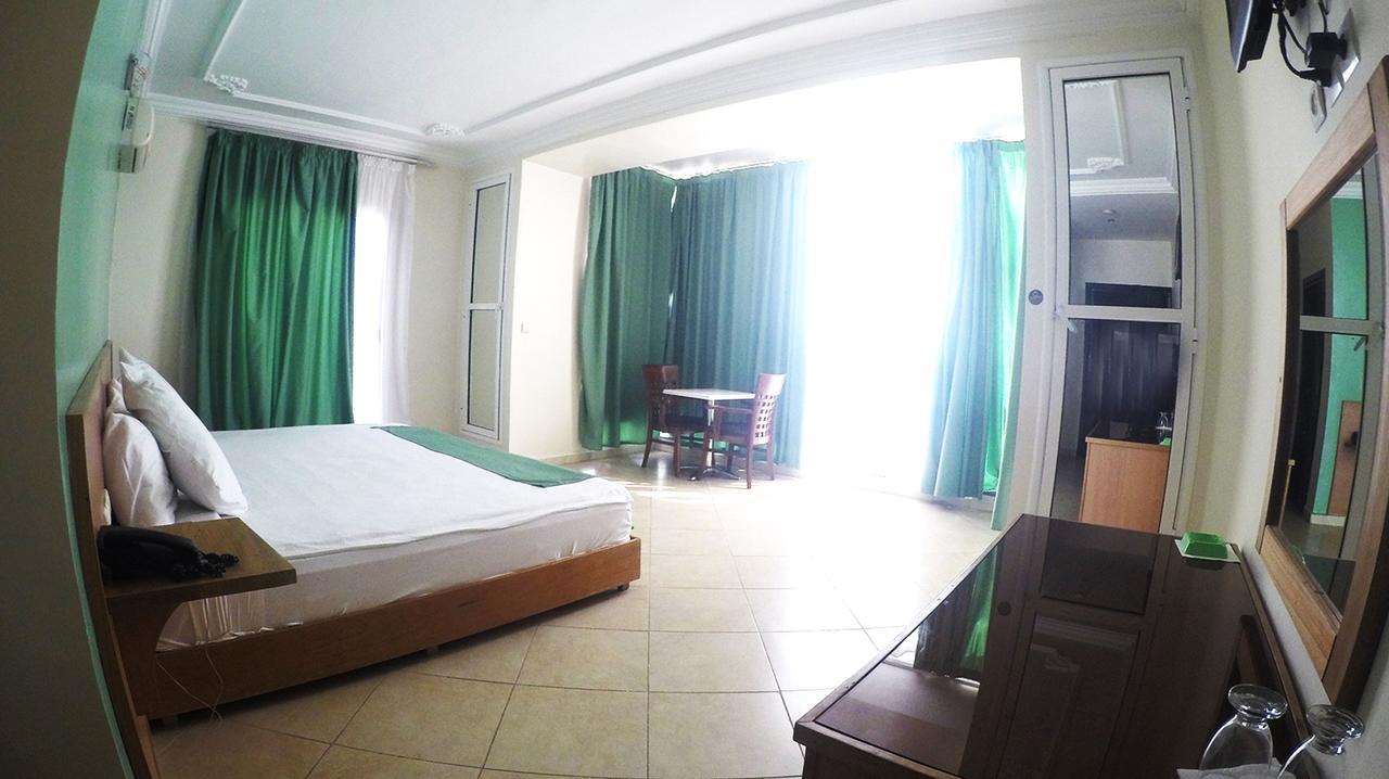 Hotel Aymen Sidi Slimane Extérieur photo