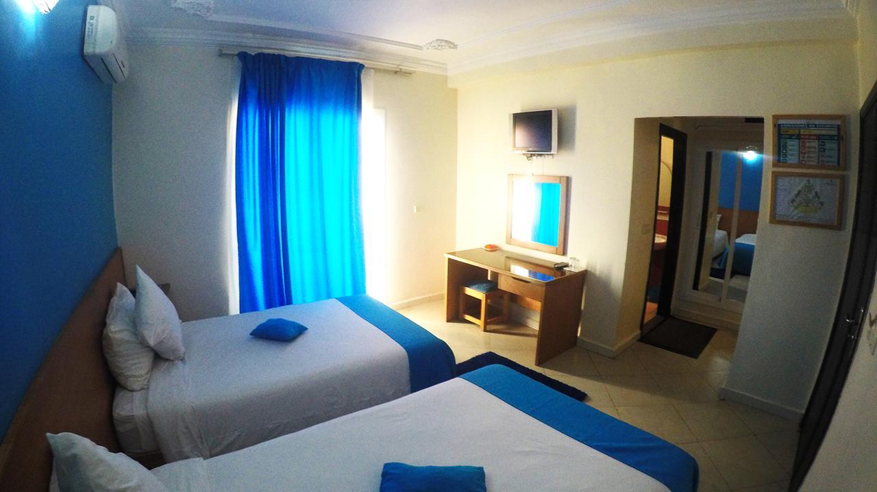 Hotel Aymen Sidi Slimane Extérieur photo